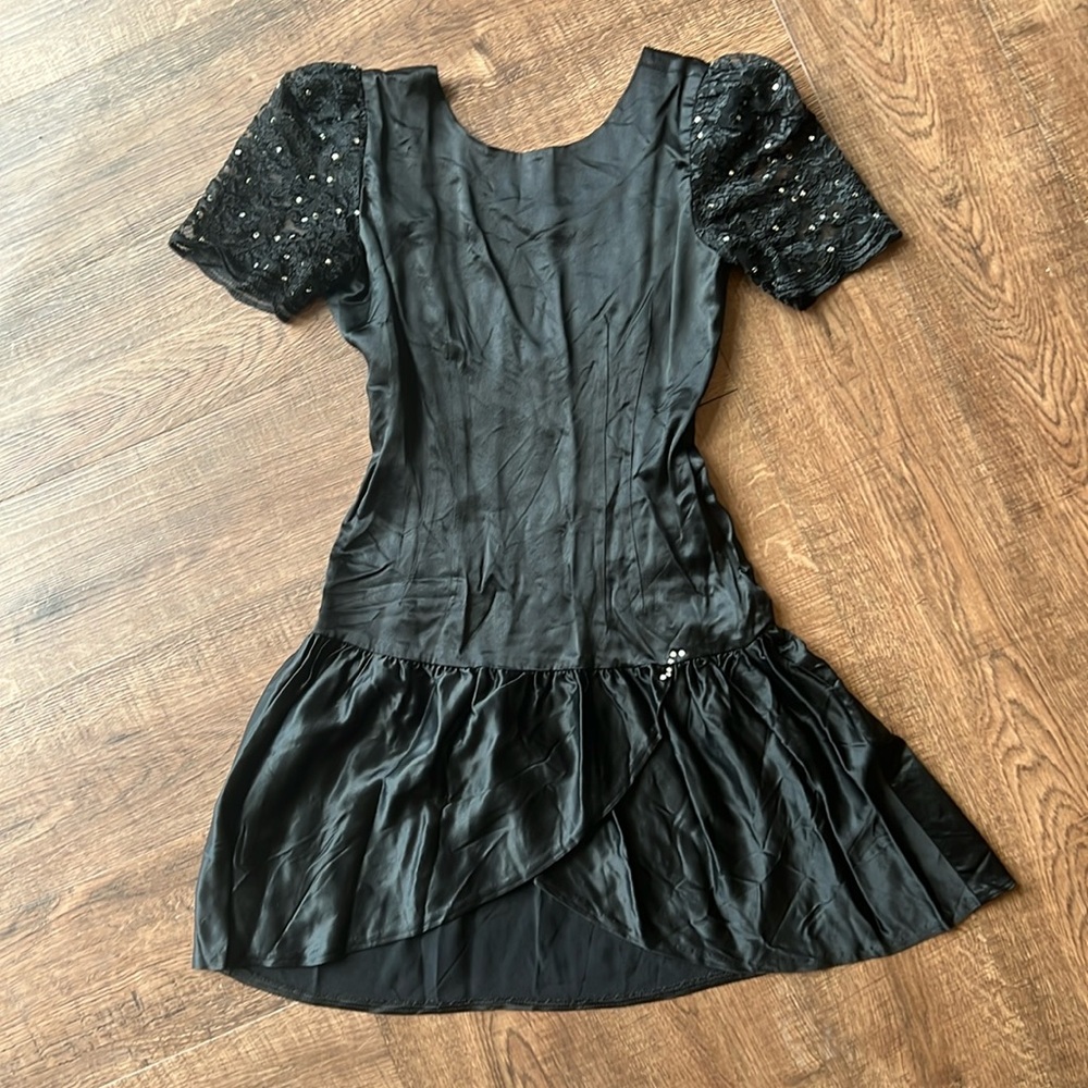 Linea Roma Elegant Dress with Embellished Sleeves Black Sz M